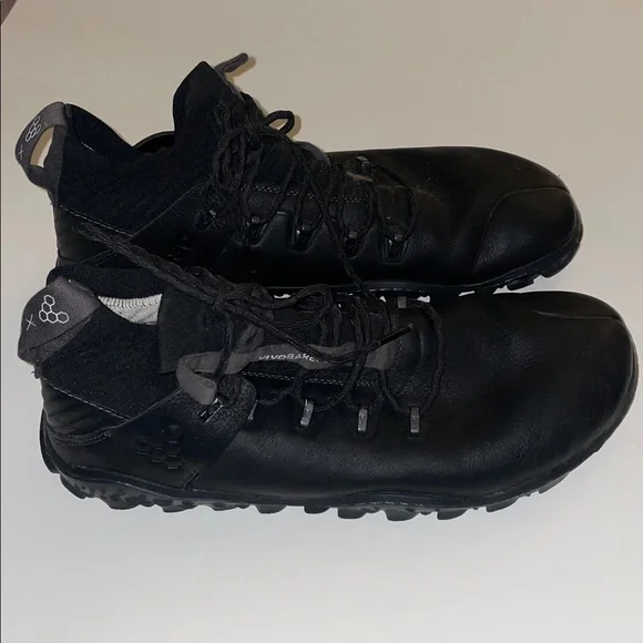 Vivo Barefoot Black Athletic Shoes for Men size 45 excellent used condition - Picture 5 of 7